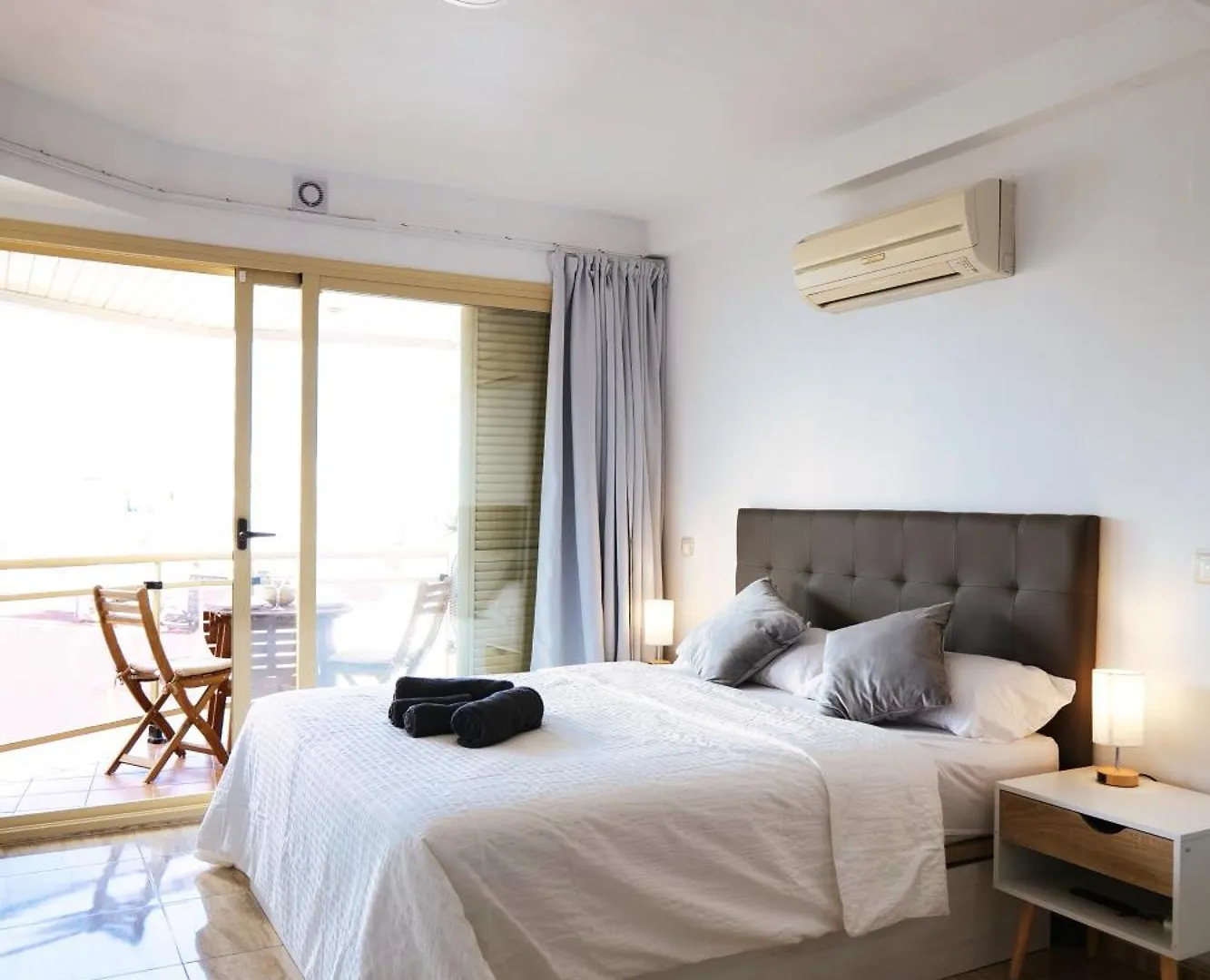 Nogalera Center Apartment With A Stunning Terrace Torremolinos